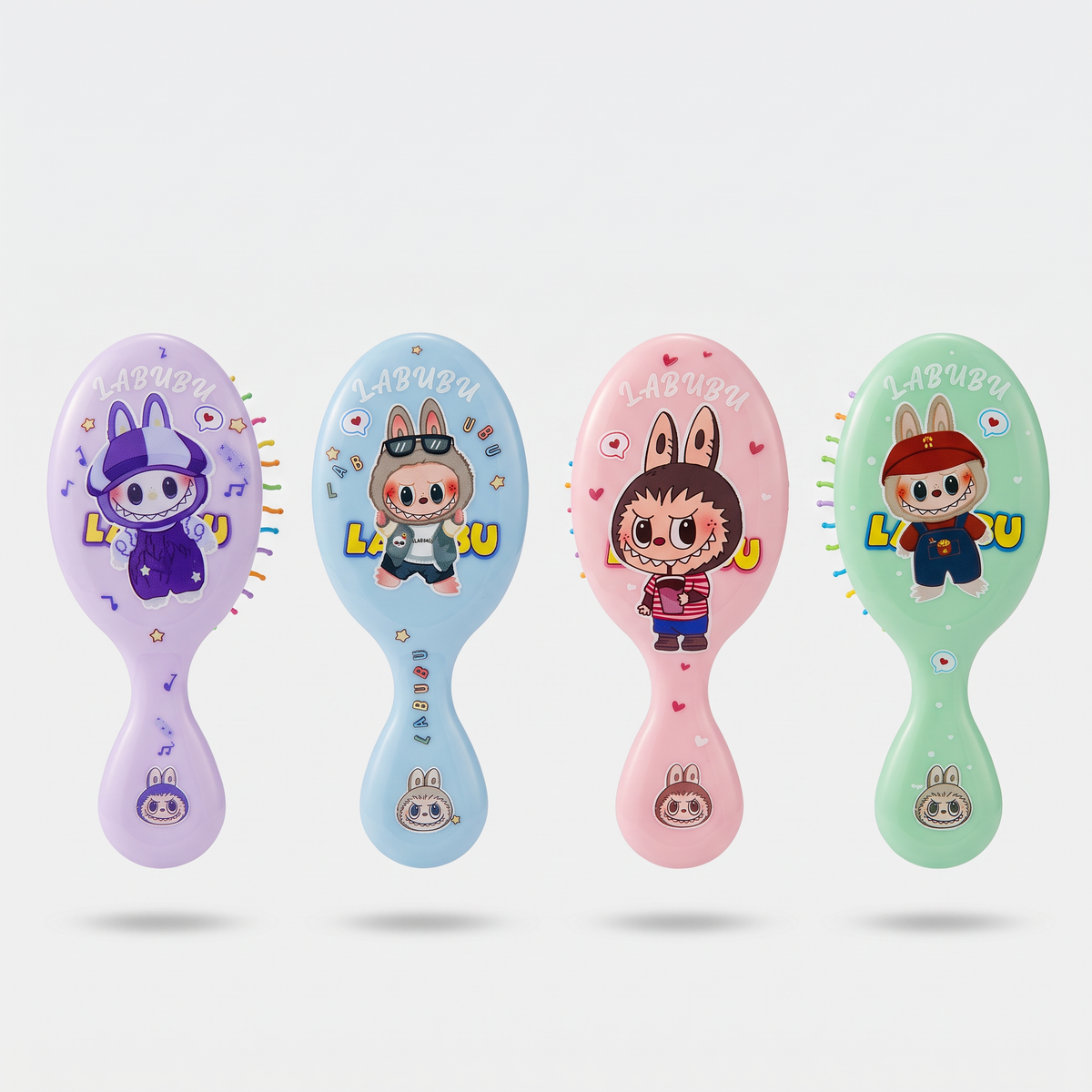 Cepillos de pelo mini con diseño Labubu en colores surtidos